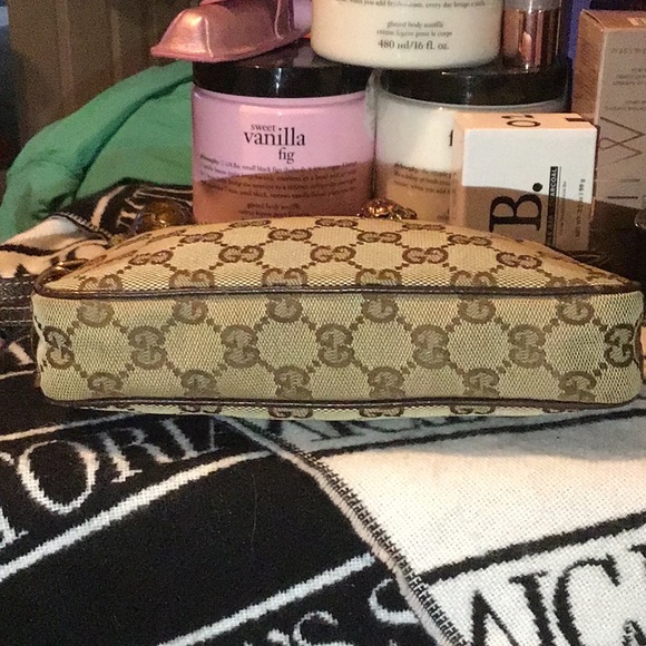 GUCCI 100% AUTHENTIC SIGNATURE HANDBAG - Picture 6 of 12